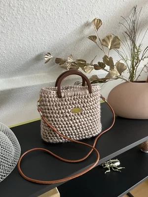 Handtasche Umhängetasche gehäkelt Handmade Damen - Bild 1 von 4