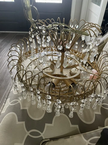 ALL CRYSTAL Antique Cut Crystal Chandelier w 30 Spear Prisms~SPECTACULAR! Cover