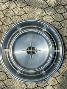 Wheel Cover Lincoln Continenta1 Mark III 15" #0B M OEM Hubcap 1970-73 - Picture 1 of 3