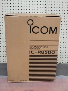 Icom IC-R8500 Shortwave Radio Receiver - Picture 1 of 5