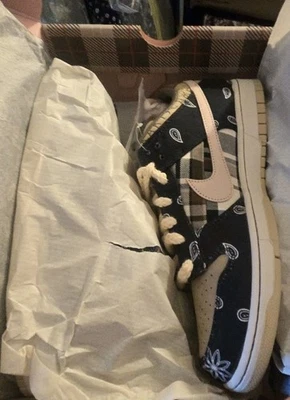 Size 11.5 - Nike SB Dunk Low Travis Scott Special Box 100% Authentic Skateboard - Image 1 of 4