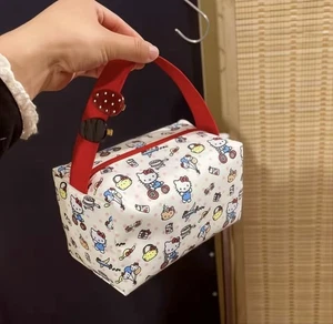 1 x super süße HELLO KITTY Kosmetiktasche - Bild 1 von 4