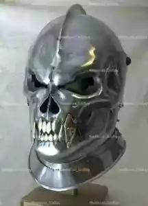 Casco de caballero medieval de acero con cara demoníaca listo para la batalla casco de caballero medieval calibre 18 - Imagen 1 de 7