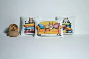 1:12 Scale Miniature Dollhouse Pillows Cushions 3 Handmade Pillows CUTE Cats - Picture 1 of 3