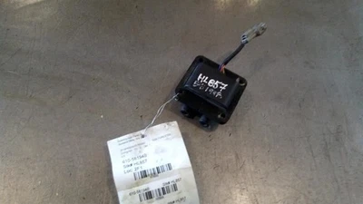 Coil from 1998 Subaru Forester 2.5L 7209359 - Image 1 of 4