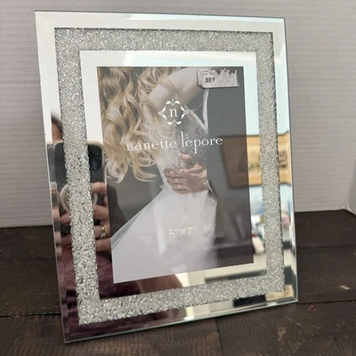 Marco de fotos de boda Nanette Lepore espejado plateado brillante estrás 5x7 nuevo Foto 1 de 4
