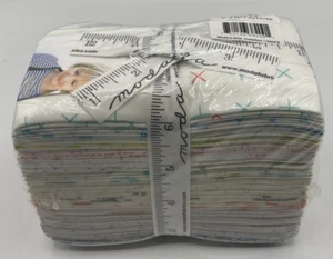 Moda Fabric 30 Piece Fat Quarter Bundle Modern BGs Colorbox 1640F8 9" x 22" - Picture 1 of 2