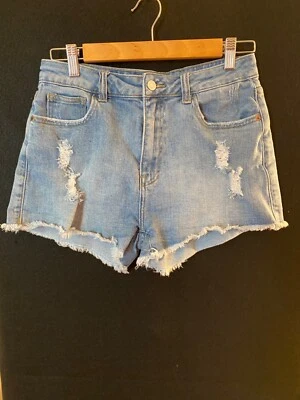 Papaya Jeans Size Large Frayed Distressed Womens Denim Shorts - Image 1 of 4