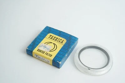Original Yashica Y2 52mm Close Up Lens Filter Boxed - Image 1 of 2