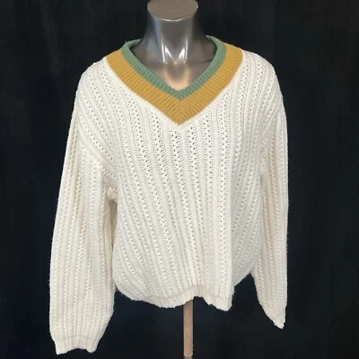 Suéter Tenis Vintage Spiegel Talla S/M Blanco Verde Dorado Tejido con Cable Cuello en V Foto 1 de 4