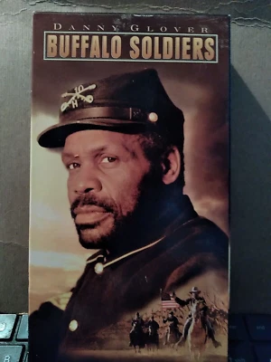 BUFFALO SOLDIERS (1997) $1.99 VHS DANNY GLOVER , LAMONT BENTLEY, TOM BOWER VG! - Image 1 of 2