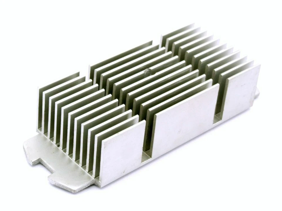 Intel Pentium Slot 1 SECC2 CPU Kühler PC Prozessor Passiv Kühlkörper 137x50x31mm - Bild 1 von 1