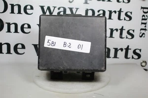 04604101 Eagle Vision 1997 Fuse Box Junction OEM 04604101 Module 5B1 611 B2 - Picture 1 of 4