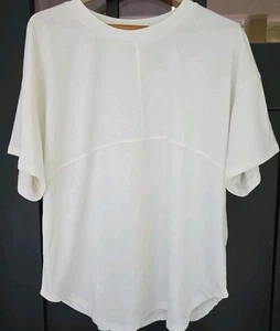 NUEVA Camiseta básica de mujer con cuello en U manga corta blanca talla única crema de gran tamaño - Imagen 1 de 6