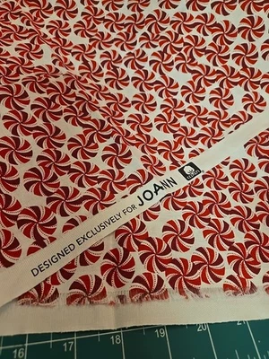 Edredón de tela JO-ANN Navidad menta caramelo 1 yarda invierno artesanía rojo blanco  Foto 1 de 4