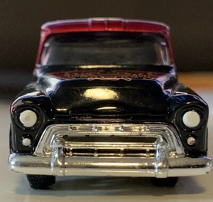 2003 Jada 1:64 Scale Dub City 1957 Chevy Suburban "Eddie's Dub Pizza" Diecast - Picture 1 of 4