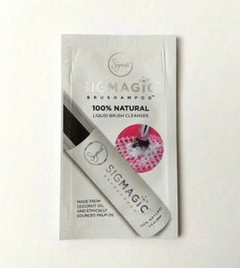 Probe: Sigma Sigmagic Pinsel Shampoo (0,25 flüssige Unzen / 7,5ml) - Bild 1 von 2