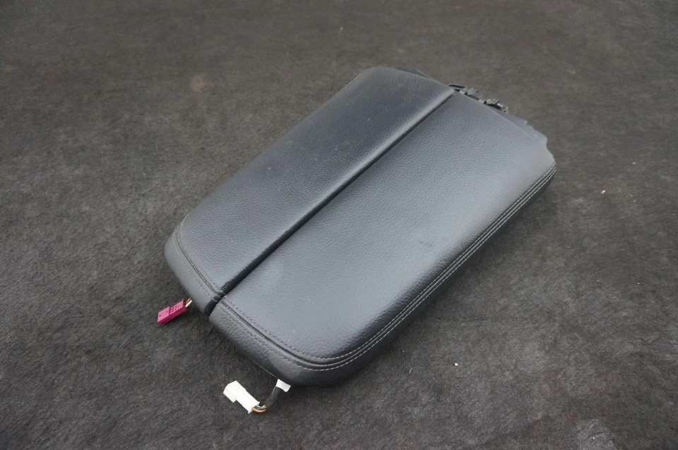 Apoyabrazos consola central delantera cuero negro OEM 51166993216 BMW 740I G12 2016-22 Foto 1 de 4