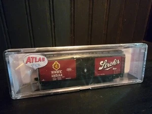 Atlas N Trainman #18533 Stroh's 40' Plug Door Box Car 50006499 - Bild 1 von 2