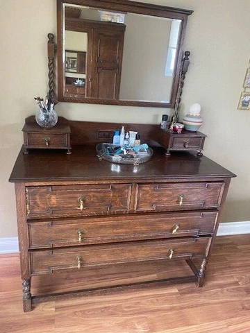 Antique oak furniture 4 piece bedroom set circa early 20th century Cover