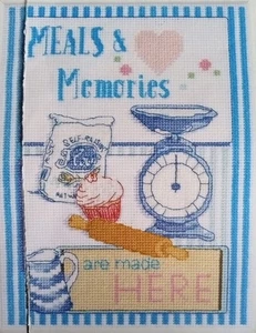 Punto de Cruz "MEMORIAS DE COCINA" patrón ~ escala, rodillo, harina, cupcake - Imagen 1 de 1