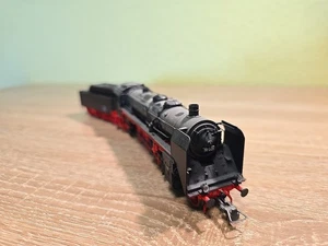 H0 Dampflok BR 19 001 DR Gützold Vitrinenmodell Fast Neu o.OVP Siehe Foto 1:87 - Bild 1 von 10
