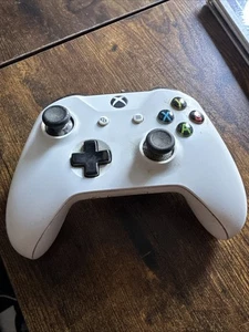(B) Manette Microsoft 1708 Xbox One - Blanche Authentique Presque Neuve - Photo 1/7