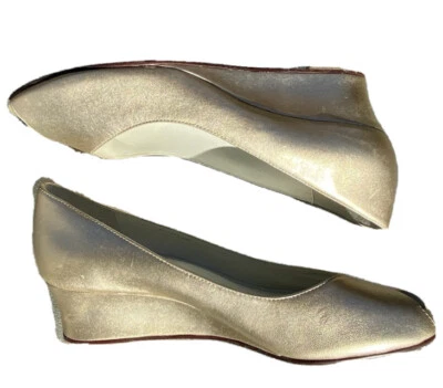 Bruno Magli Nisako Carrera Dorado Metálico Brillo Cuero Peep Open Toe 11 Nuevo Foto 1 de 4