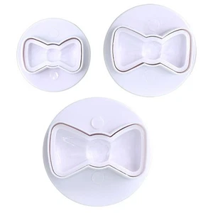 Set 3 Pezzi Mini Bowknot Taglierina a Tuffo Fondente per Decorazione Torte Fai da Te e Artigianato - Foto 1 di 17