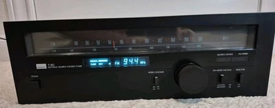 Sintonizador digital de cuarzo bloqueado AM/FM negro vintage SANSUI T-80 ¿Funciona? Foto 1 de 4