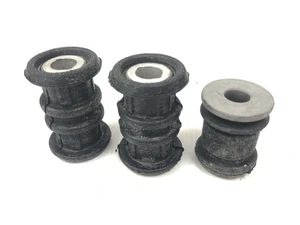 Genuine Jaguar F-Type X152 Steering Rack Mounting Bushes Kit - C2D44326 - Picture 1 of 4