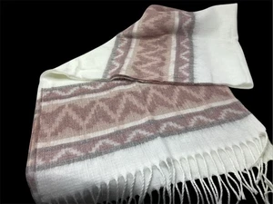 Winterschal Made In Italy Mauve/Off White Southwestern Fransen 16”x64” - Bild 1 von 4