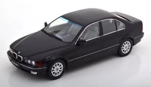 KKDC181053 KK escala 1:18 BMW 528i E39 sedán 1995 coche modelo negro - Imagen 1 de 6