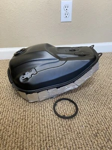 YAMAHA WR250X OEM FUEL TANK GAS WR 250R 250 X WR250R 250R R - Picture 1 of 11
