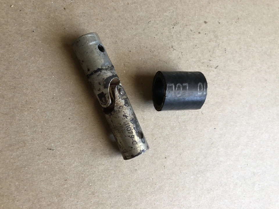 Apex Dayton Universal Joint 0411079-C UJ Coupler Cessna 172 Aircraft - Image 1 of 4