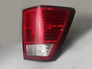2007 - 2010 Jeep Grand Cherokee Taillight Brake Stop Taillamp Rh Right Side Oem - Picture 1 of 9