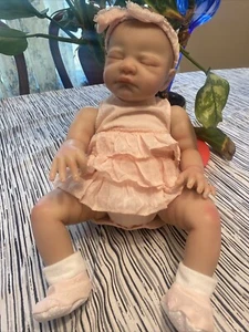 Muñecas bebé niña renacida realistas muñeca recién nacida de vinilo 20” pañal largo incluido - Imagen 1 de 13