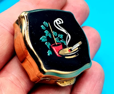Rare Vintage Stratton Enamelled Cigarette Ashtray For Handbag Compact - Image 1 of 4
