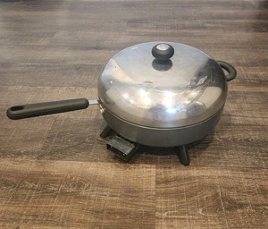 Circulon 12" Electric Frying Pan Skillet With Lid & Power Cord Tested Working.  - Picture 1 of 8