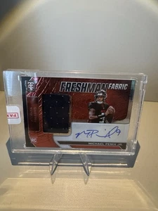 2024 Totally Certified Freshman Fabric Red Mirror /100 Michael Penix AUTO - Bild 1 von 2