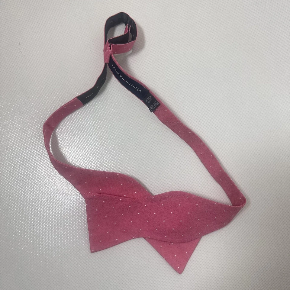 Tommy Hilfiger Pajarita Hombre Rosa Seda Ajustable Lunares Vestido Boda  Foto 1 de 4