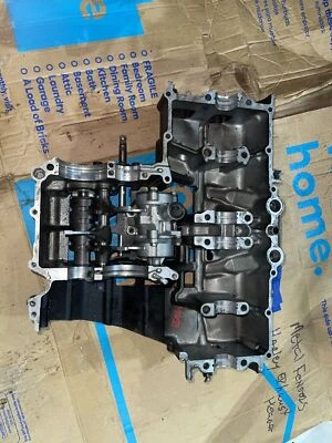 Estuche inferior del motor para Suzuki Katana GSX 600F 1998-2006 113024121-19C01 Foto 1 de 4