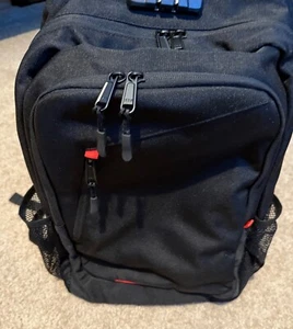OMORC Anti Theft Waterproof Travel 15.6" Laptop Backpack with USB Charging Port - Picture 1 of 7