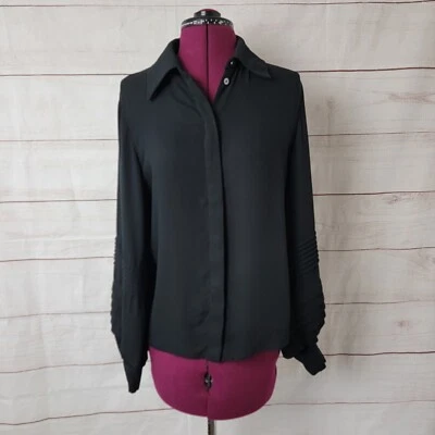 Uniforme Louis Vuitton Blusa Negra Plisada Globo Poeta Mangas Talla FR 36 US 4 Foto 1 de 4