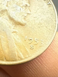 1953 S LINCOLN WHEAT PENNY ERROR - 9 Blob - Picture 1 of 3