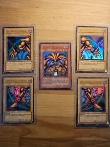 Exodia the Forbidden One●FULL SET●YUGIOH●LOB●PORTUGUESE●ULTRA RARE●1st ED●NM - Picture 1 of 6