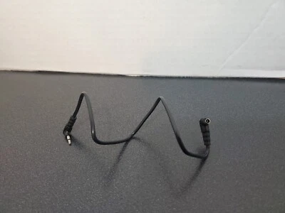 Vintage 1 Foot Flash to Camera Synchronization Cord - Image 1 of 3