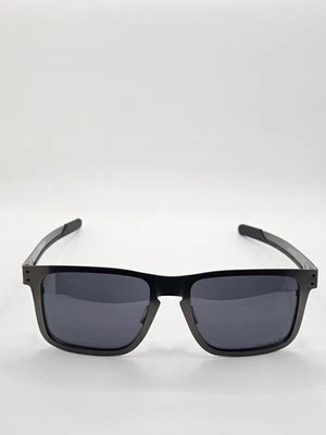 Gafas de sol Oakley Holbrook de metal Gunmetal Prizm, polarizadas, OO4123-03 Foto 1 de 4