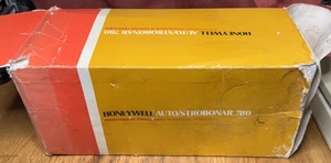 Vintage Honeywell Auto/Strobonar 780 Un-tested - Picture 1 of 8