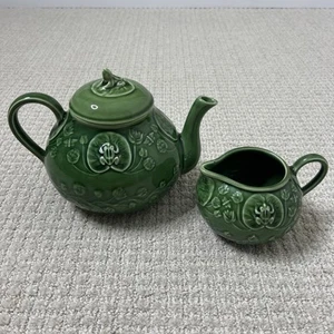 VTG Bordallo Pinheiro Frog Lily Pad Teapot Creamer Majolica Glaze Portugal Green - Picture 1 of 8
